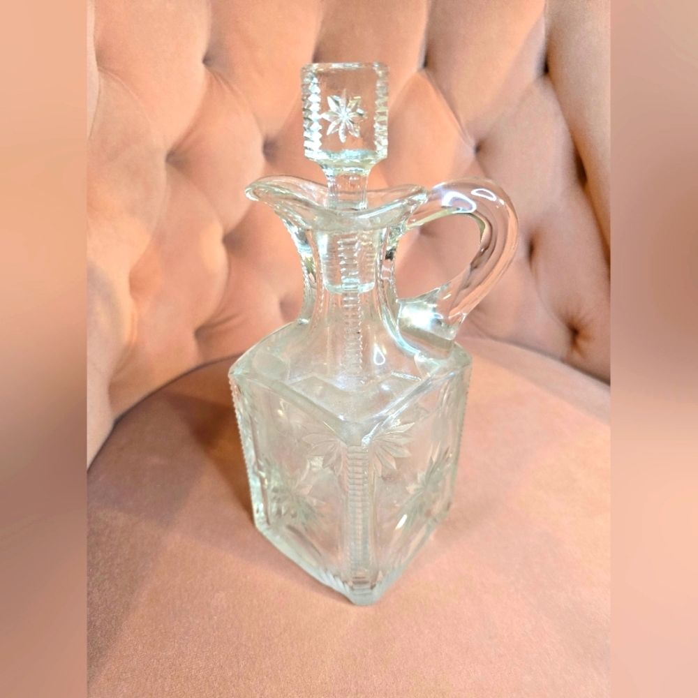 Vintage Claret Square Cut Crystal Wine Whiskey Decanter